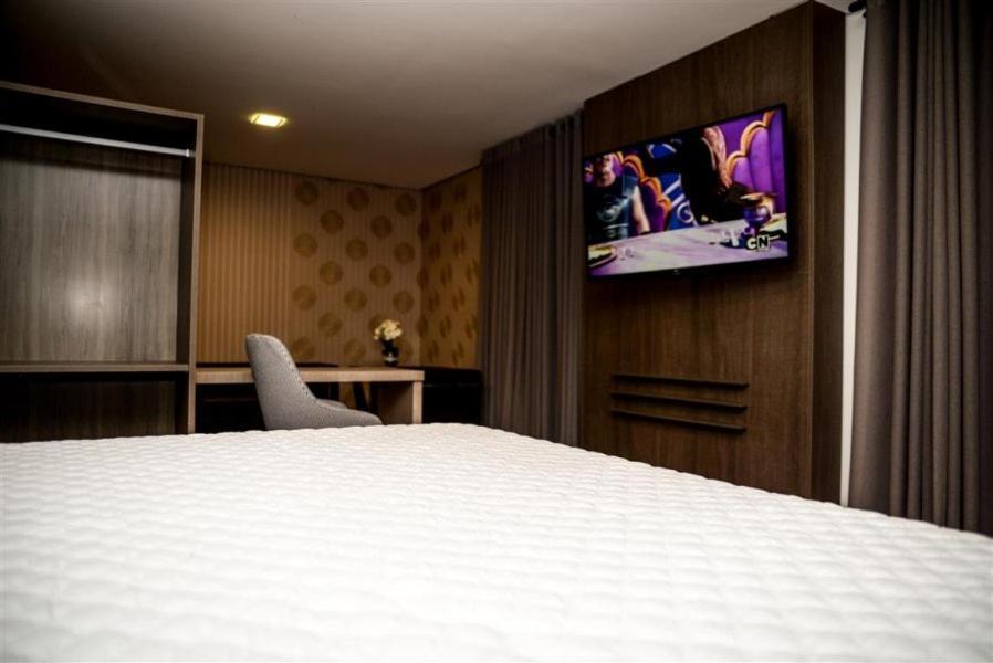 Grand Cafe Hotel Manhuacu Dış mekan fotoğraf