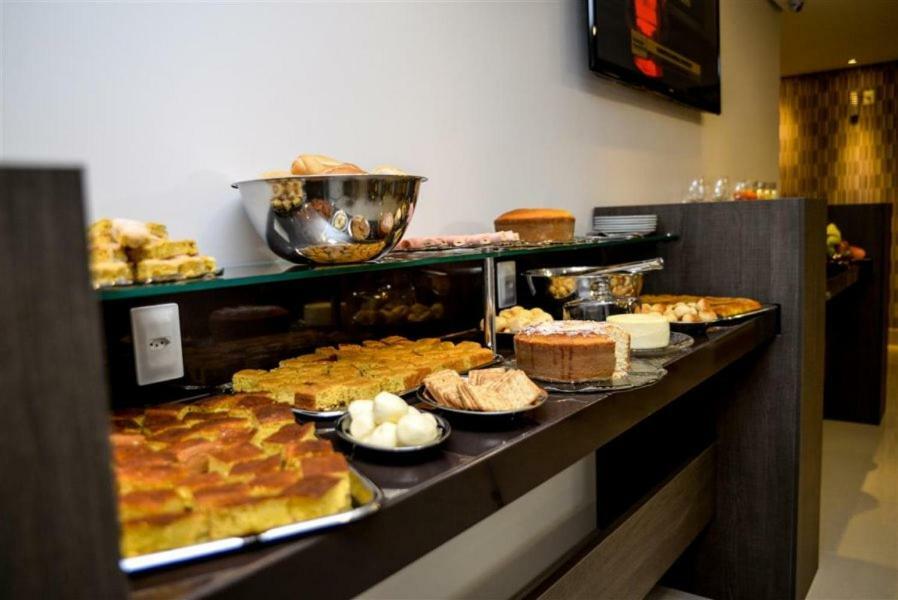 Grand Cafe Hotel Manhuacu Dış mekan fotoğraf