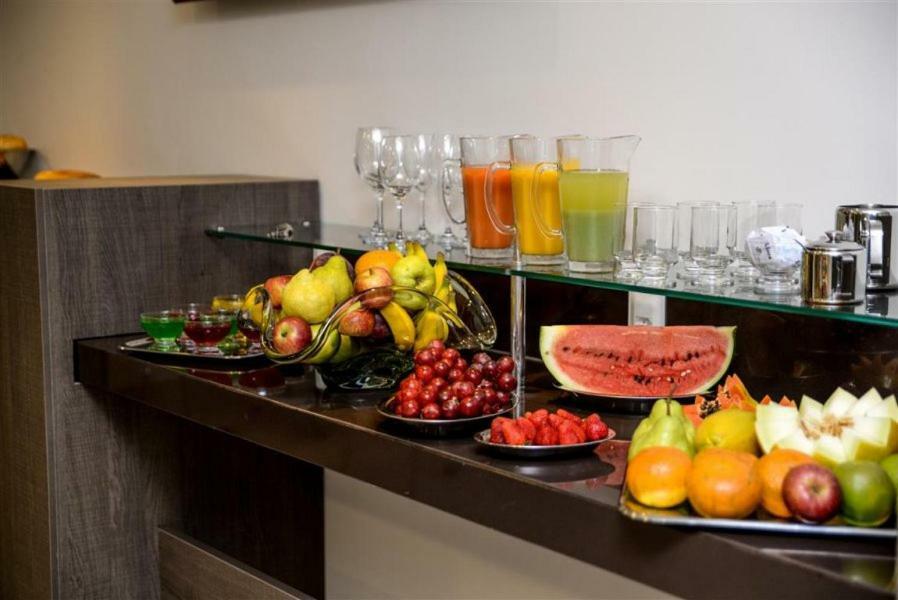 Grand Cafe Hotel Manhuacu Dış mekan fotoğraf